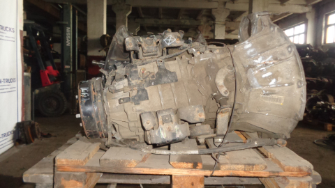 Контрактная  МКПП ISUZU 4HL1