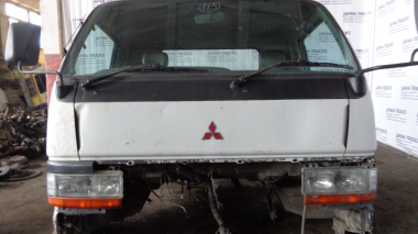 Кабина MITSUBISHI CANTER