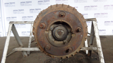 Балка передней подвески ISUZU FORWARD